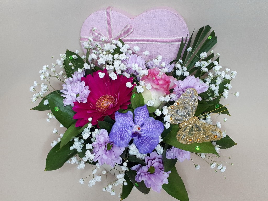 Композиции в коробках